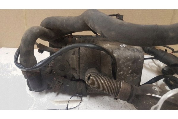 2007 Peugeot 207 Parking heater Webasto 1300735B Catalog number of the original 1300735B