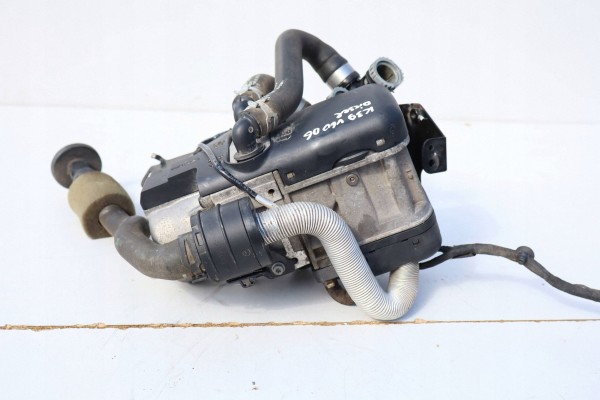 Parking heater Webasto Volvo V60 XC70 III Diesel 30747412 Car type passenger cars