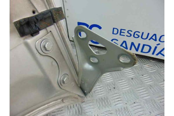 PLATA CAPO OPEL ZAFIRA A Elegance 2005 PLATA 180300 OPEL - 1