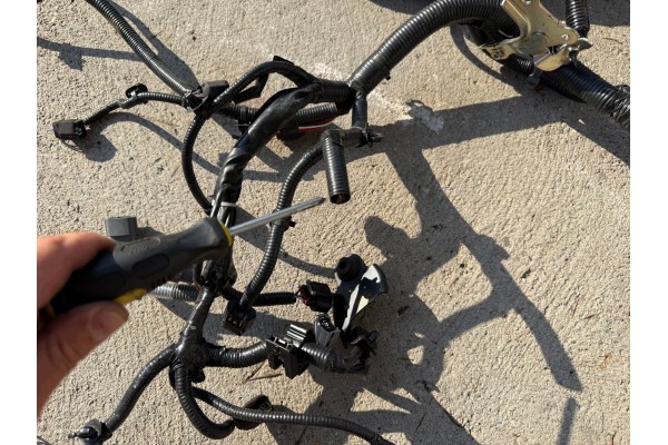 Parachoques de instalación del compartimento del motor delantero Niss