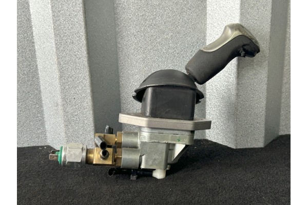 HANDBRAKE VALVE DAF XF 106 1845501 KNORR BREMSE DPM95DS K050974 Catalog number of the part 1845501