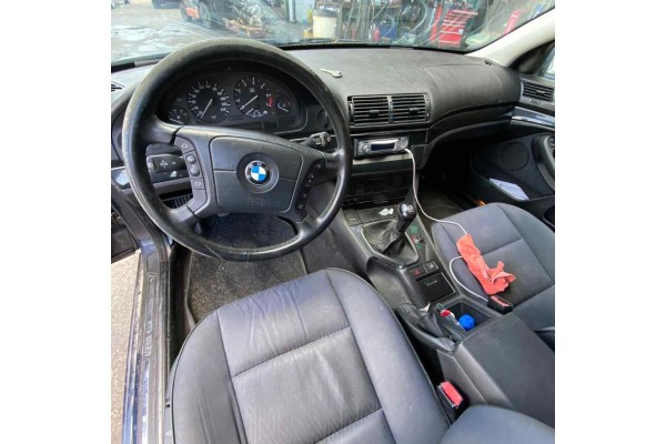 BMW SERIE 5 TOURING (E39) 520i