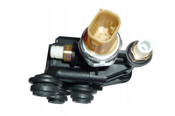 Land Rover Range Rover Air Suspension Control Valve Block Part manufacturer Land Rover OE