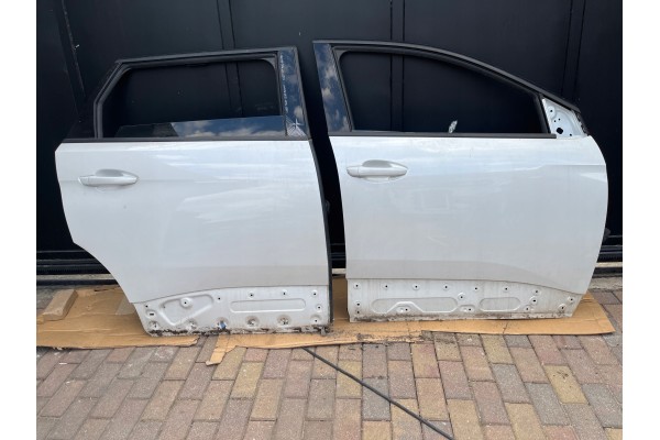 Prawe drzwi peugeot 3008 5008 ll 16 przednie tylne kwe kwed biaa pera
