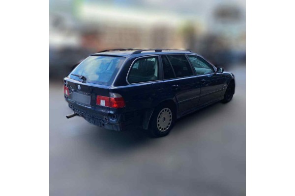 BMW SERIE 5 TOURING (E39) 520i