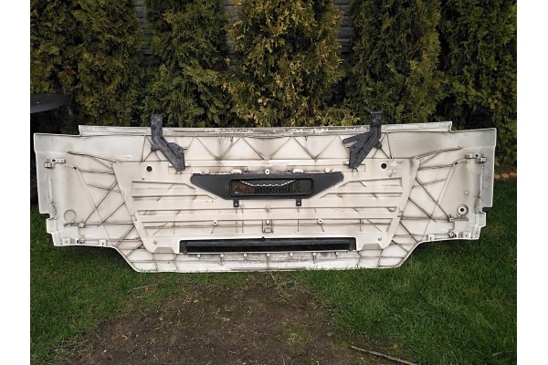 MAN TGX EURO 6 MASKA ATRAPA NIE NAPRAWIANA Part manufacturer MAN OE