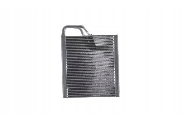 AIR CONDITIONING EVAPORATOR AE221000S MAH MAHLE ORIGINAL Catalog number of substitutes WILMINK GROUP WG2461312
