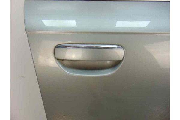 GRIS PUERTA DELANTERA DERECHA AUDI A6 AVANT (4F5) 2.7 TDI 2005 GRIS 188272 AUDI - 4