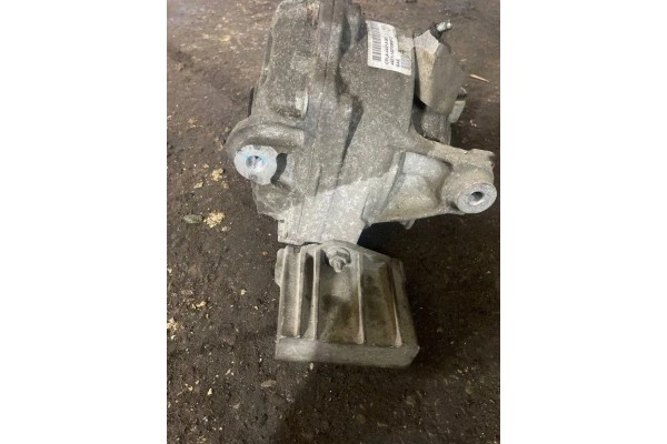 Reductor trasero LAND ROVER CPLA4A213BB 3.0L diésel 225kW 2015