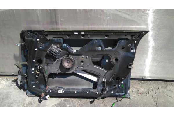 GRIS OSCURO PUERTA DELANTERA DERECHA AUDI A6 AVANT (4F5) 2.7 TDI GRIS OSCURO 153848 AUDI - 1