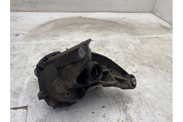 Rear differential Land Rover Discovery 4 LR4 LR017317 Car type 4x4 SUV