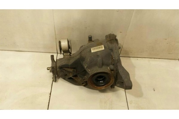 Diferencial trasero Mercedes Clase C W205 con relación 2,47 A20435013