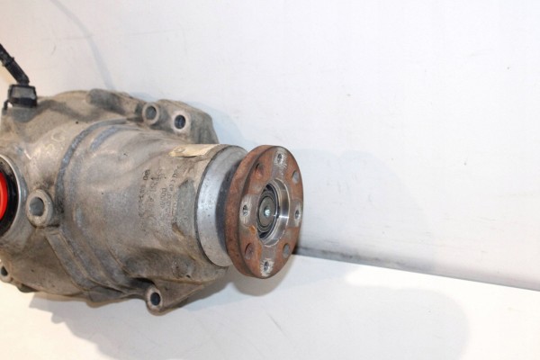 2011 BMW X1 E84 Front differential 7572051 Catalog number of the part 7572051