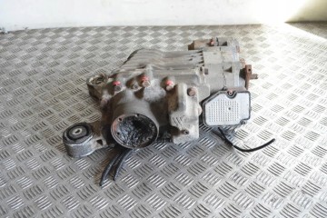 Reductor trasero SKODA YETI (5L) 0BR525010B 2.0L diésel 103kW 2012