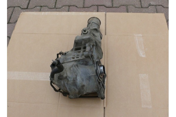 FRONT DIFFERENTIAL BRIDGE MITSUBISHI OUTLANDER I 1 2 0 136KM 4WD 4x4 03 Car type 4x4 SUV passenger cars