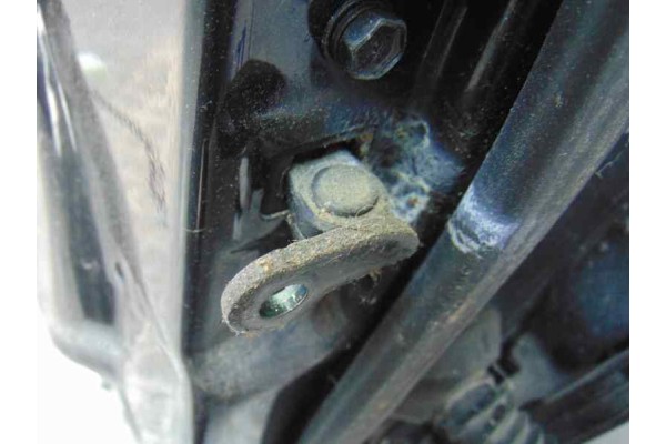 NEGRO PUERTA DELANTERA IZQUIERDA KIA SPORTAGE (KM)