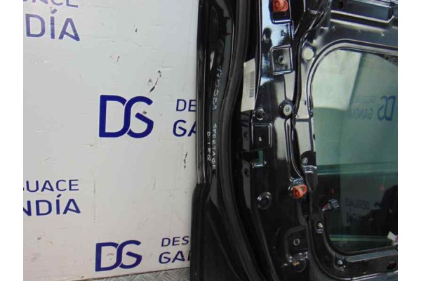 NEGRO PUERTA DELANTERA IZQUIERDA KIA SPORTAGE (KM)