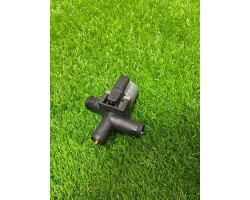 OE MERCEDES HEATER VALVE DB W205 2 0 15