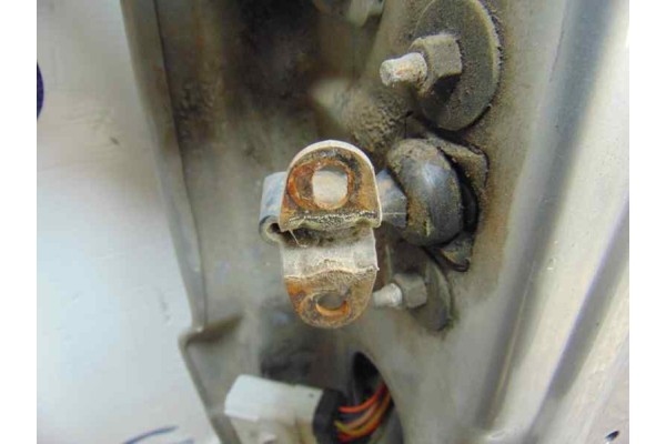 PLATA PUERTA DELANTERA DERECHA JEEP GRAND CHEROKEE (WJ/WG)