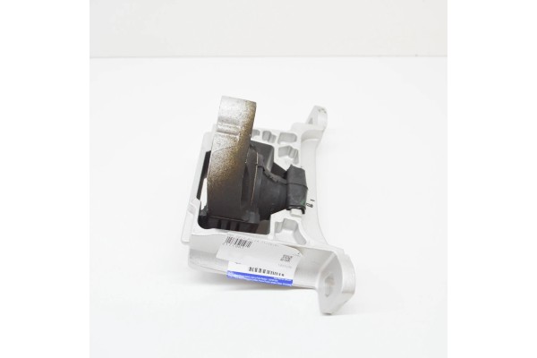 OE FORD PILLOW FORD FRONT FOCUS 1 5 14 Part manufacturer Ford OE