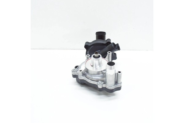 OE VAG WATER PUMP AUDI A6 4 2 5 2 05 11 SET WITH HOUSING AND THERMOSTAT Catalog number of the original 079121010D