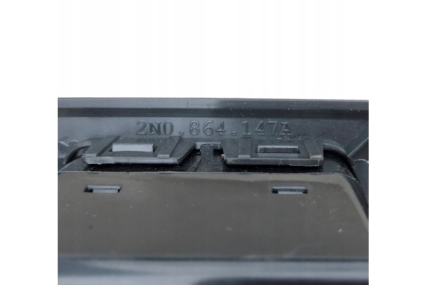 Convertidor de Corriente Original VW / AUDI 12V a 220V con Enchufe