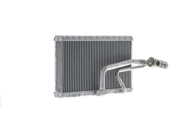 Air conditioning evaporator MAHLE AE 114 000P Car type passenger cars
