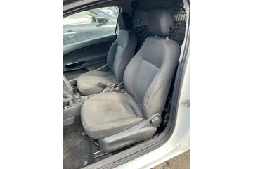 OPEL CORSA D Selective