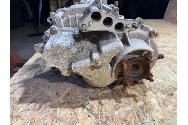Rear reducer LEXUS RX _L 8209048010 3 5L hybrid 220kW 2012 Catalog number of the original 8209048010