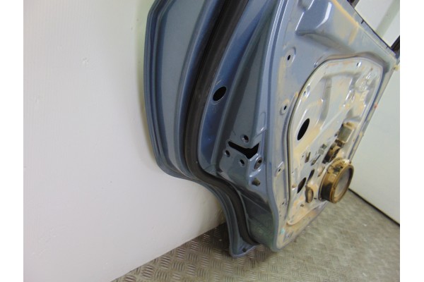 AZUL PUERTA TRASERA IZQUIERDA HYUNDAI SANTA FE (CM)