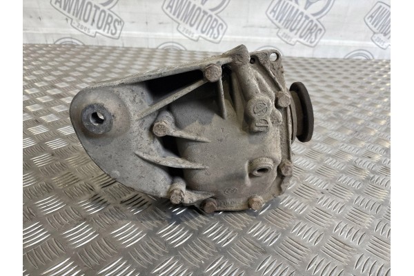 Rear differential BMW 1 E81 E87 7556794 Part manufacturer BMW OE