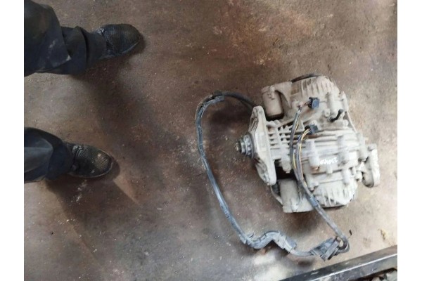 Rear reducer BMW X6 E71 E72 P758602506 3 0L diesel 173kW 2010 Part manufacturer BMW OE