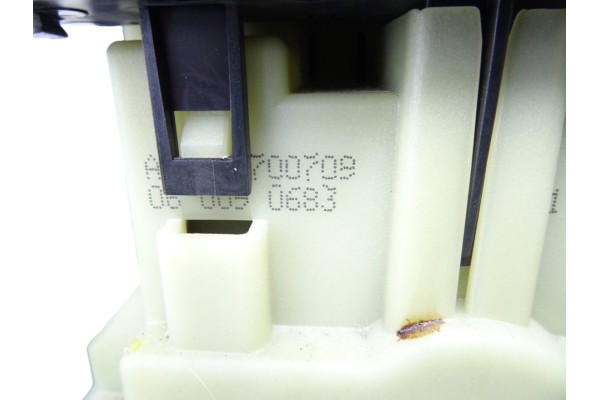 A1693700709 PALANCA CAMBIO MERCEDES-BENZ CLASE A (BM 169) A 180 CDI (169.007) 2006 A1693700709 212689 MERCEDES-BENZ - 4