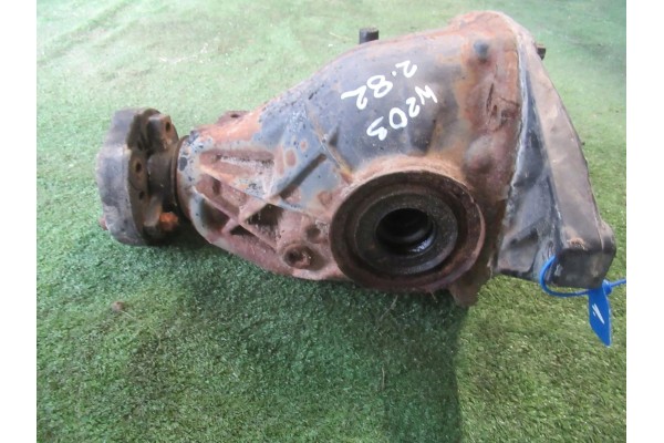 BRIDGE DYFER REAR MERCEDES C CLASS W203 A2033510208 2000 2007