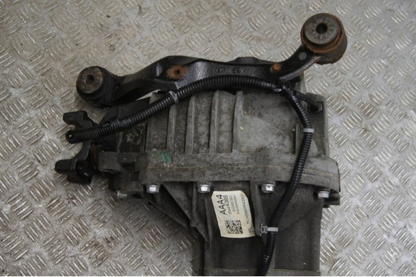 GMC Yukon XL 2015 DENALI 6 2 4WD Front Bridge Differential Front Car type 4x4 SUV