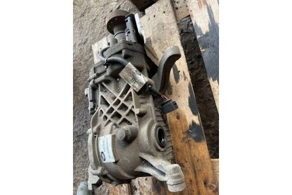 Rear reducer LAND ROVER RANGE ROVER EVOQUE Convertible L538 GJ324N053AB 2 0L Catalog number of the part GJ324N053AB