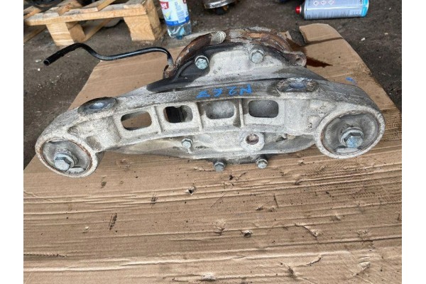 Rear reducer MERCEDES BENZ VITO MIXTO Van W639 A6393501414 2 15L Car type passenger cars