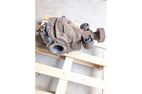 Rear differential Infiniti QX50 J50 3831100048 Part manufacturer Infiniti OE