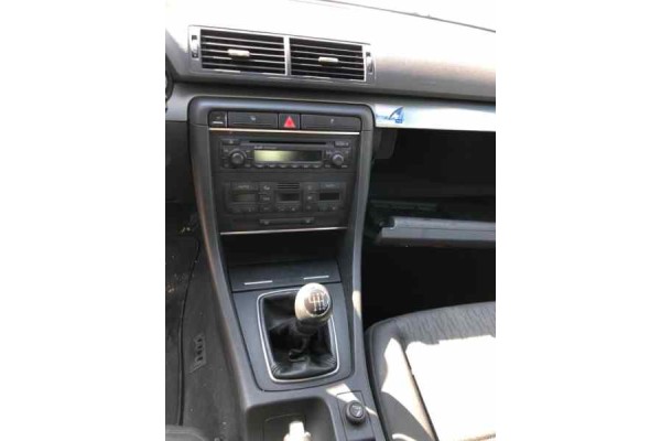 AUDI A4 AVANT (8E) 2.0 TDI