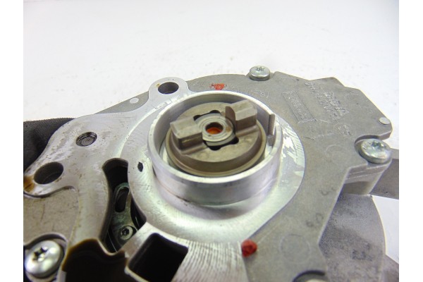 8CK52A451AC  DEPRESOR FRENO / BOMBA VACIO LAND ROVER RANGE ROVER SPORT HSE 8CK52A451AC 196184 LAND ROVER - 2