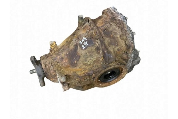Rear reducer MERCEDES BENZ E T Model S211 A2113509014 2 68L diesel Part manufacturer Mercedes Benz OE