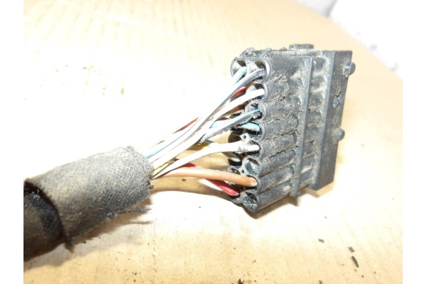 PARKING HEATER PEUGEOT EXPERT 13 PIN 252069 Quality of parts according to GVO O original with manufacturer s logo OE
