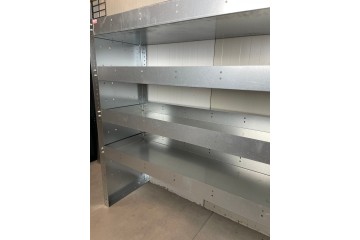 Estanterías para Taller de Conversión de Furgonetas para Trafic Viva