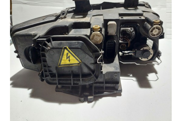 HEADLIGHTS AUDI A4 B6 2000 2004 SET RIGHT LEFT Catalog number of the part 8E0941003