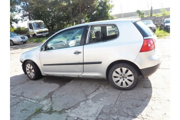 VW GOLF V 5 1 6 petrol 8V ENGINE BGU SUPER CONDITION Part manufacturer Volkswagen OE
