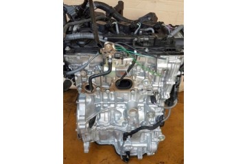 SILNIK KOMPLETNY TOYOTA YARIS HYBRYDA XM15A Catalog number of the part XM15A
