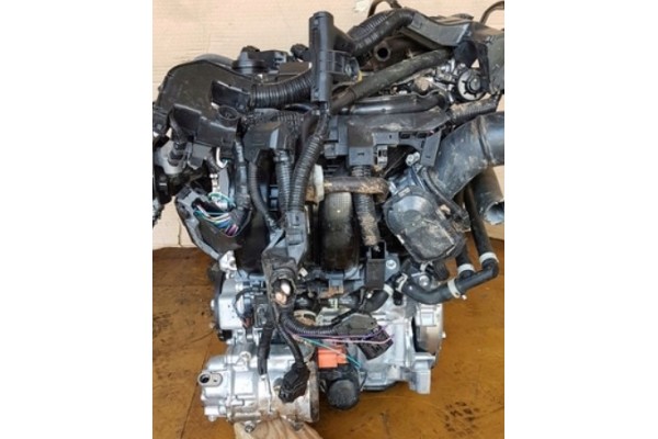 SILNIK KOMPLETNY TOYOTA YARIS HYBRYDA XM15A Car type 4x4 SUV