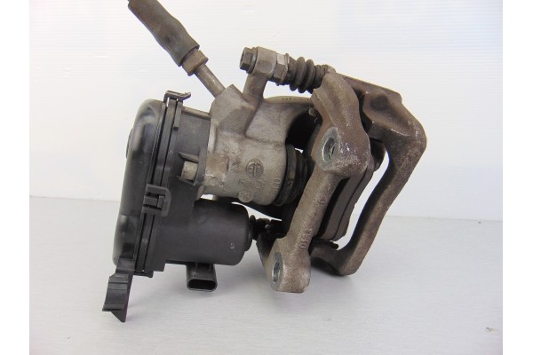  PINZA DE FRENO TRASERA DERECHA MERCEDES-BENZ CLASE A (BM 176) A 180 CDI BlueEfficiency (176.012) 2014 189781 MERCEDES-BENZ - 3