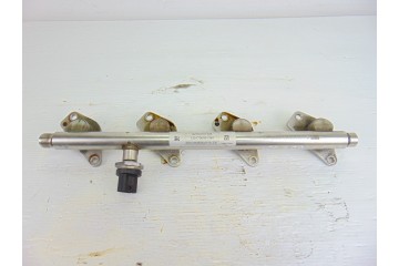 A2700701595 RAMPA INYECTORA MERCEDES-BENZ CLASE A (BM 176)