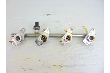 A2700701595 RAMPA INYECTORA MERCEDES-BENZ CLASE A (BM 176)